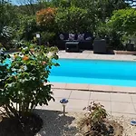 Jolie Mazet Avec Piscine Privee ! * Nimes
