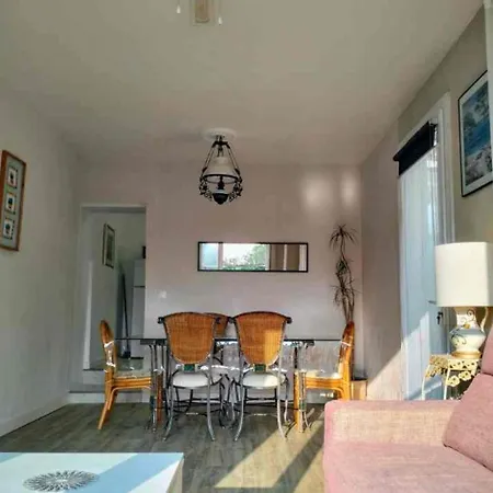 Jolie Mazet Avec Piscine Privee ! Villa Nîmes