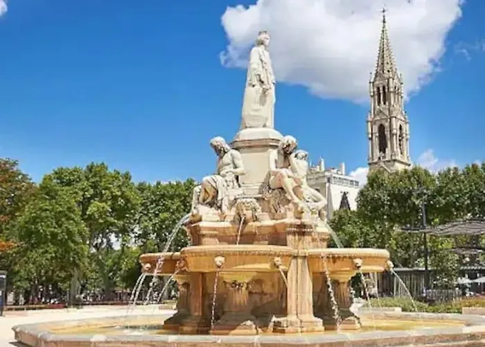 Jolie Mazet Avec Piscine Privee ! *
